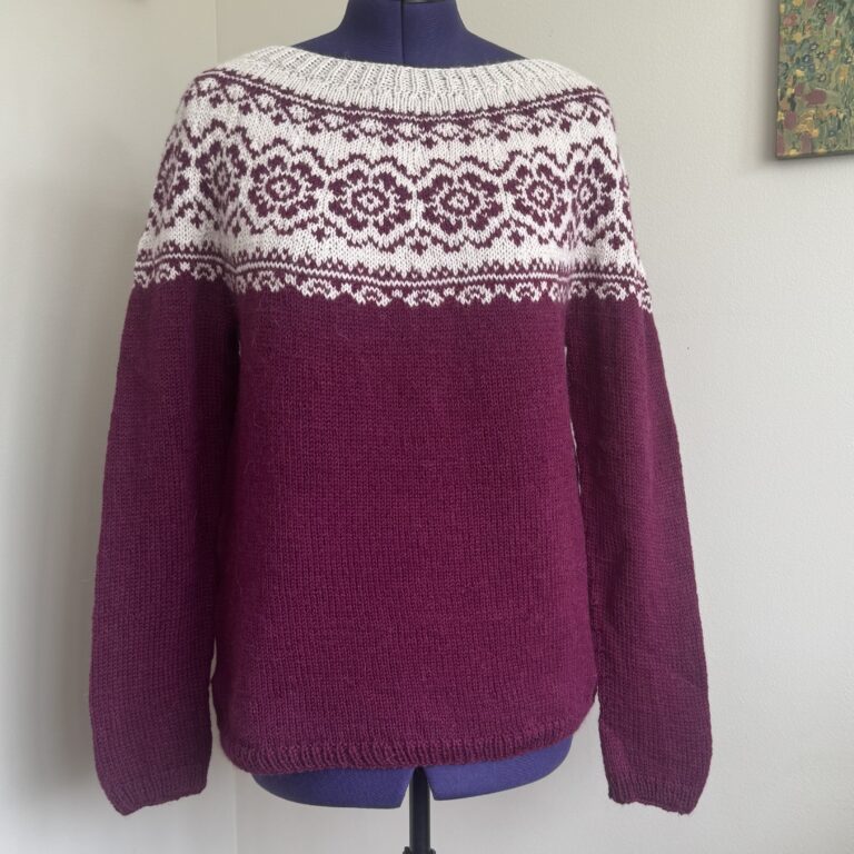 IMG_1878 Håndstrikket genser, str L