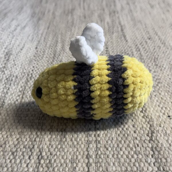 Amigurumi humle