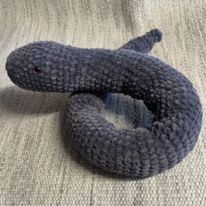 Amigurumi slange, 75 cm